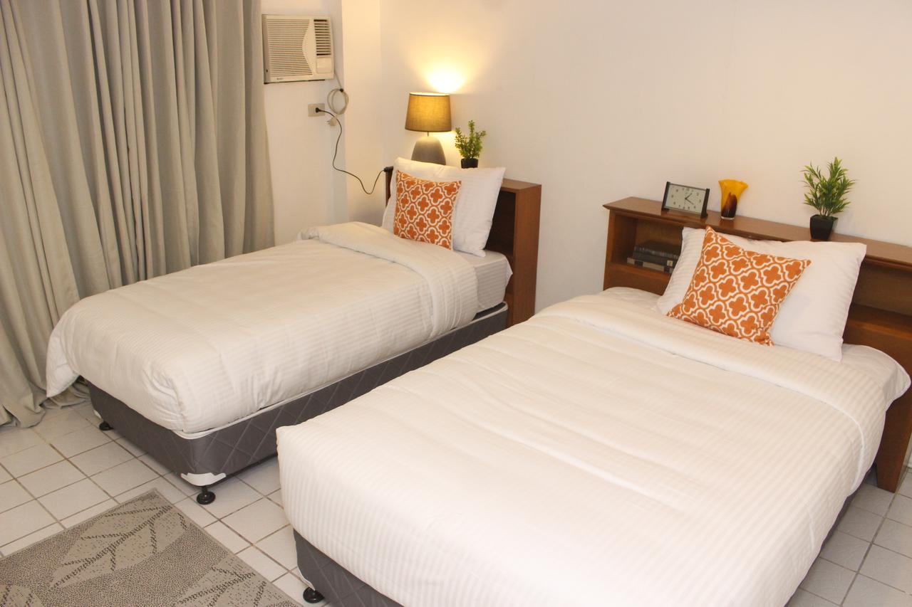 The White Bed And Breakfast Bacolod Buitenkant foto
