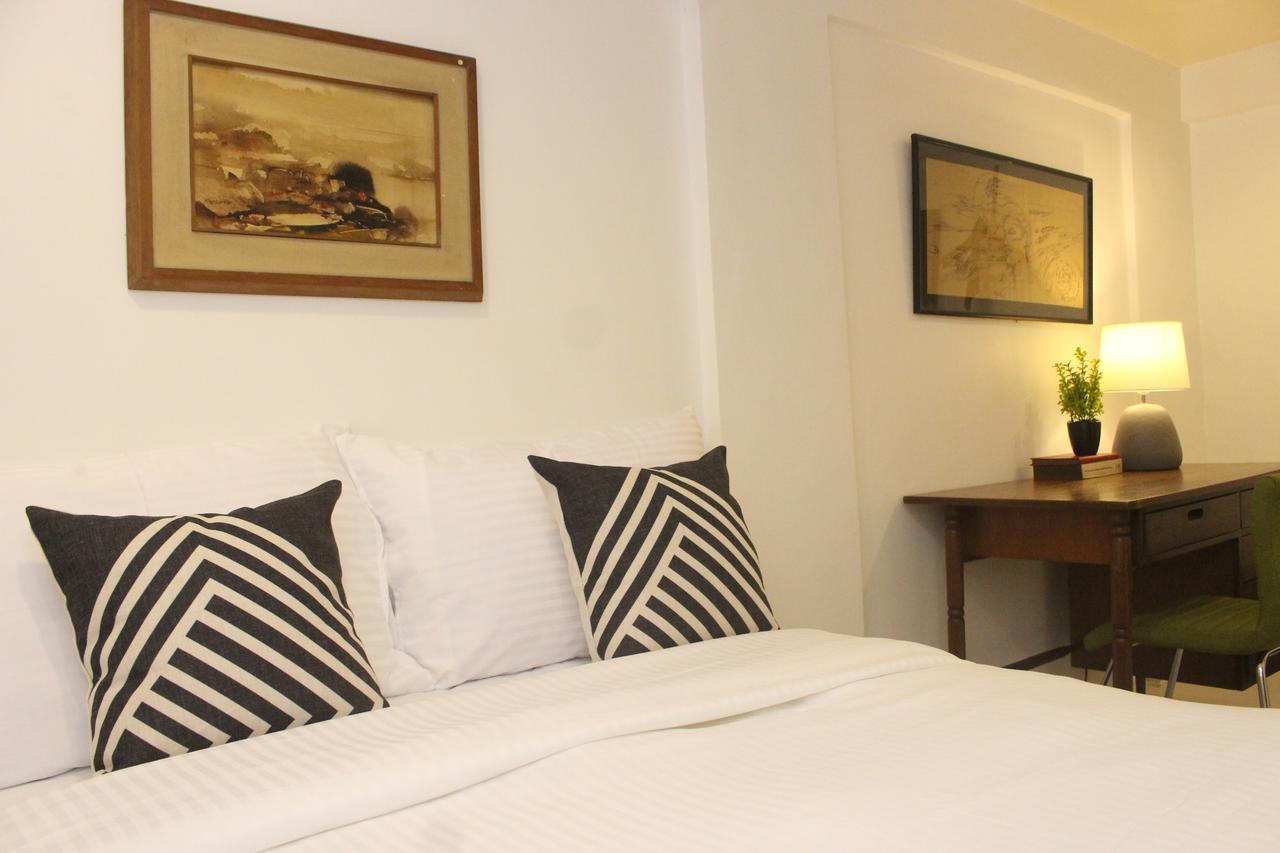The White Bed And Breakfast Bacolod Buitenkant foto